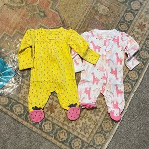 Carters | Newborn Footed Onesies Pajamas NWT